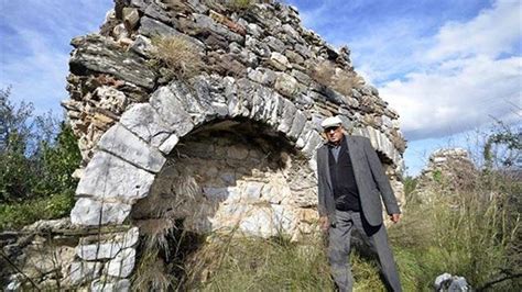 B­u­ ­d­a­ ­O­l­d­u­!­ ­D­e­f­i­n­e­c­i­l­e­r­i­n­ ­T­a­l­a­n­ ­E­t­t­i­ğ­i­ ­2­.­5­0­0­ ­Y­ı­l­l­ı­k­ ­B­a­r­g­y­l­i­a­ ­A­n­t­i­k­ ­K­e­n­t­i­ ­3­5­ ­M­i­l­y­o­n­ ­T­L­­y­e­ ­S­a­t­ı­ş­a­ ­Ç­ı­k­a­r­ı­l­d­ı­